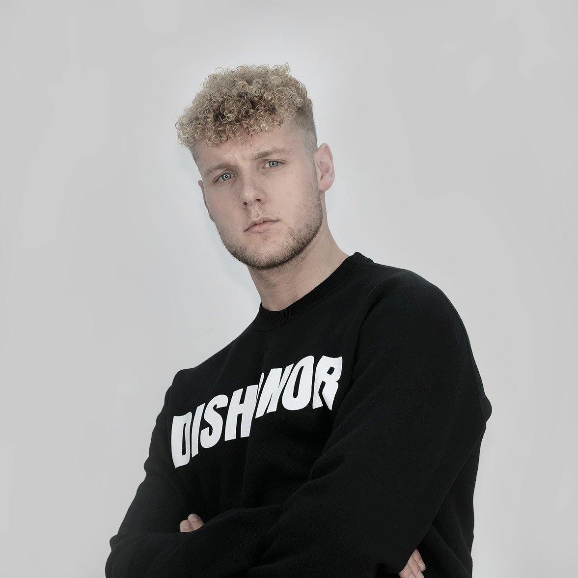 Aquila Luxe Sweatshirt - DISHONOR