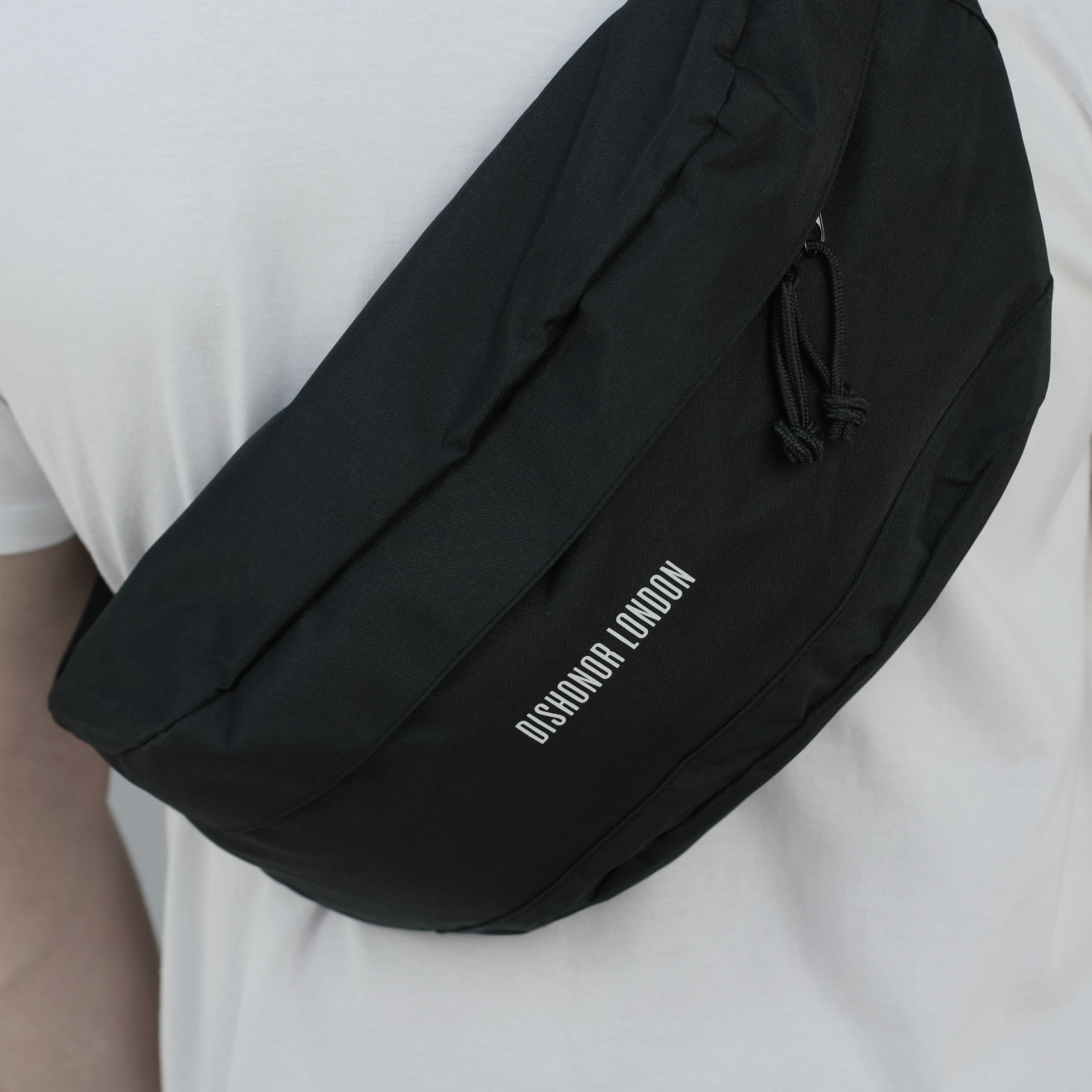 Dumas A20 Oversized Bag - DISHONOR