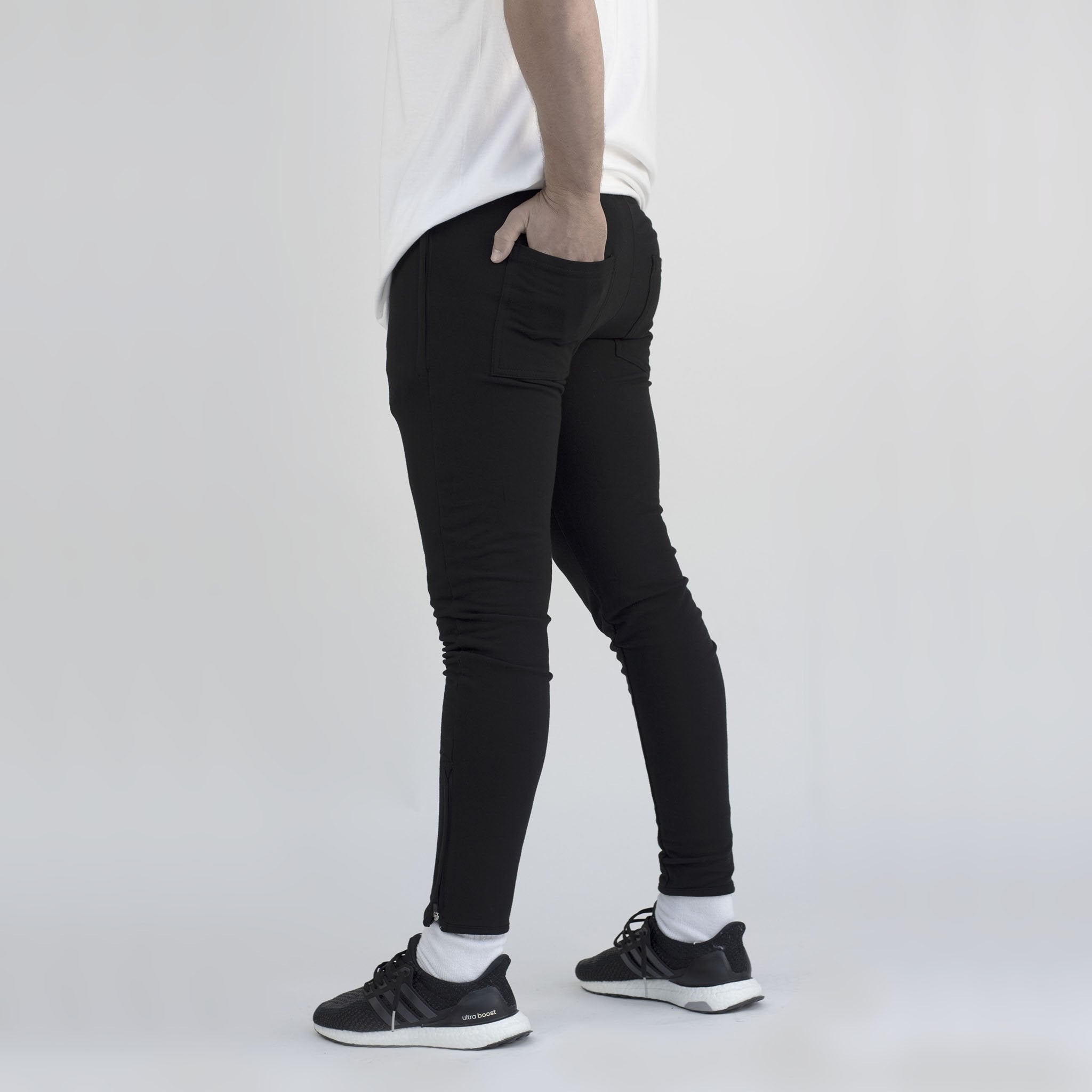 Munro Training Jogger - DISHONOR